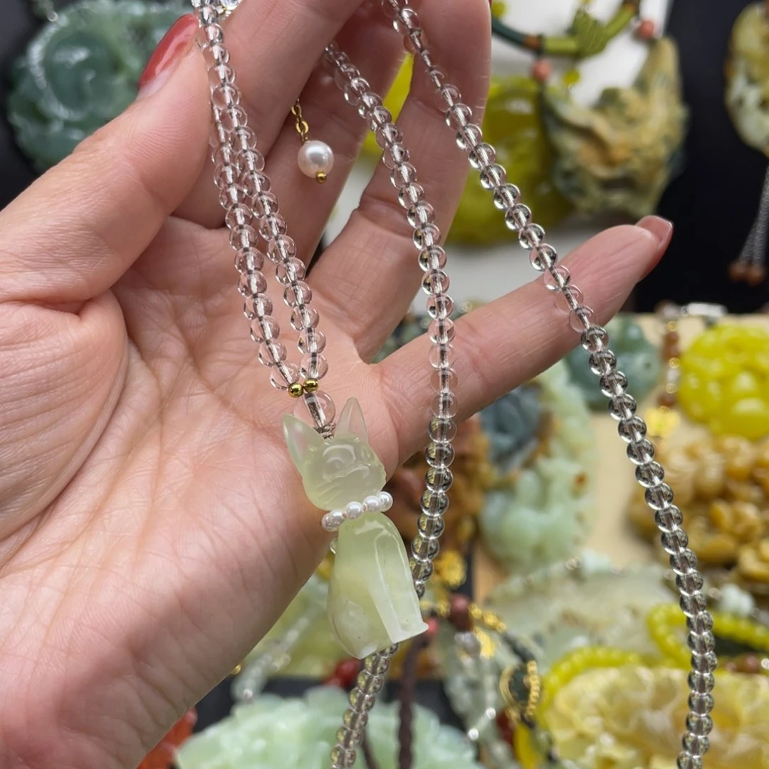 未镶嵌蛇纹石玉颈饰