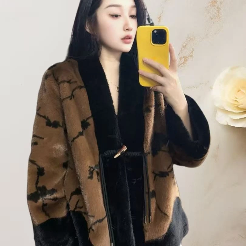 女士立领新款3D雪兰貂皮草外套AH