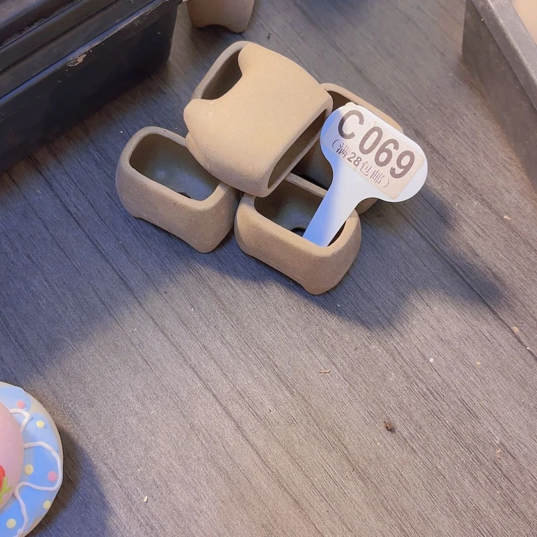 财***尖C069五个盆一物一拍