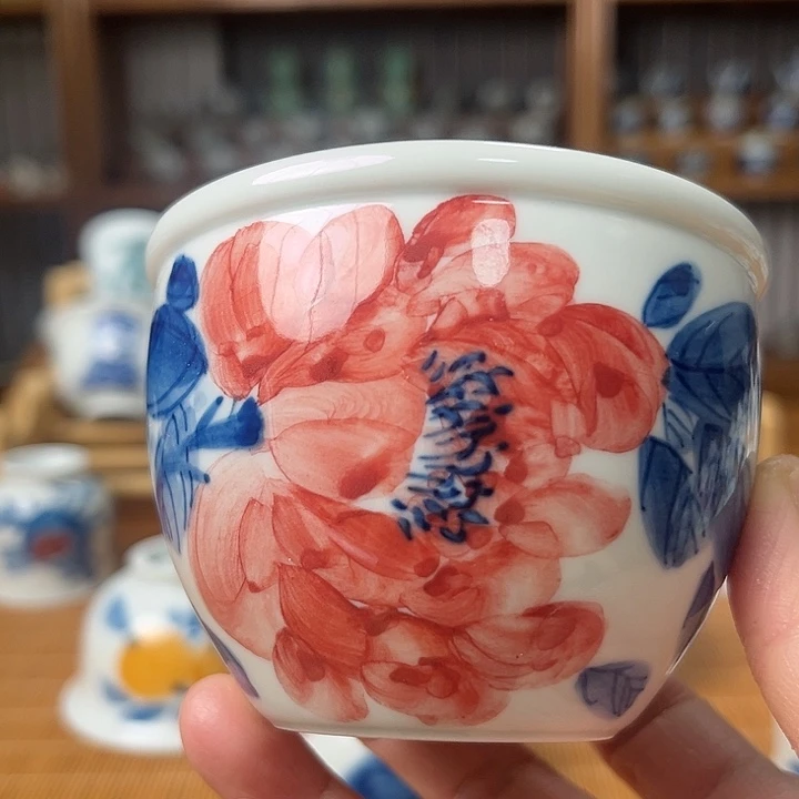 手工制作陶瓷器皿