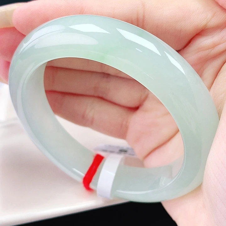 翡翠未镶嵌手镯54圈