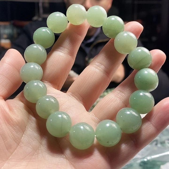 密玉（石英质玉）未镶嵌颈饰