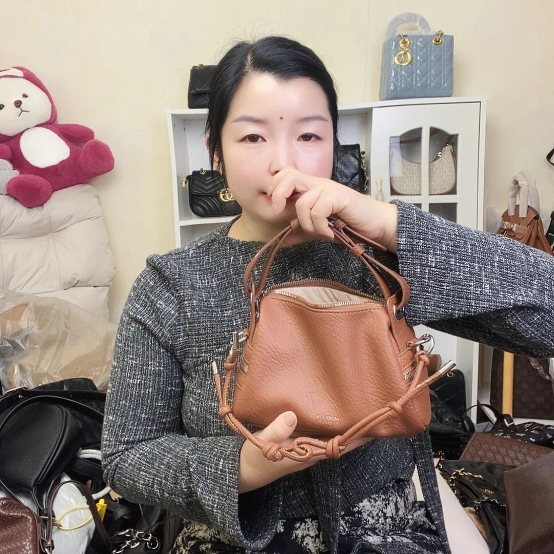 鱼皮（革）绵羊皮（革）羊剖层皮革牛剖层皮革羊皮（革）PU牛皮