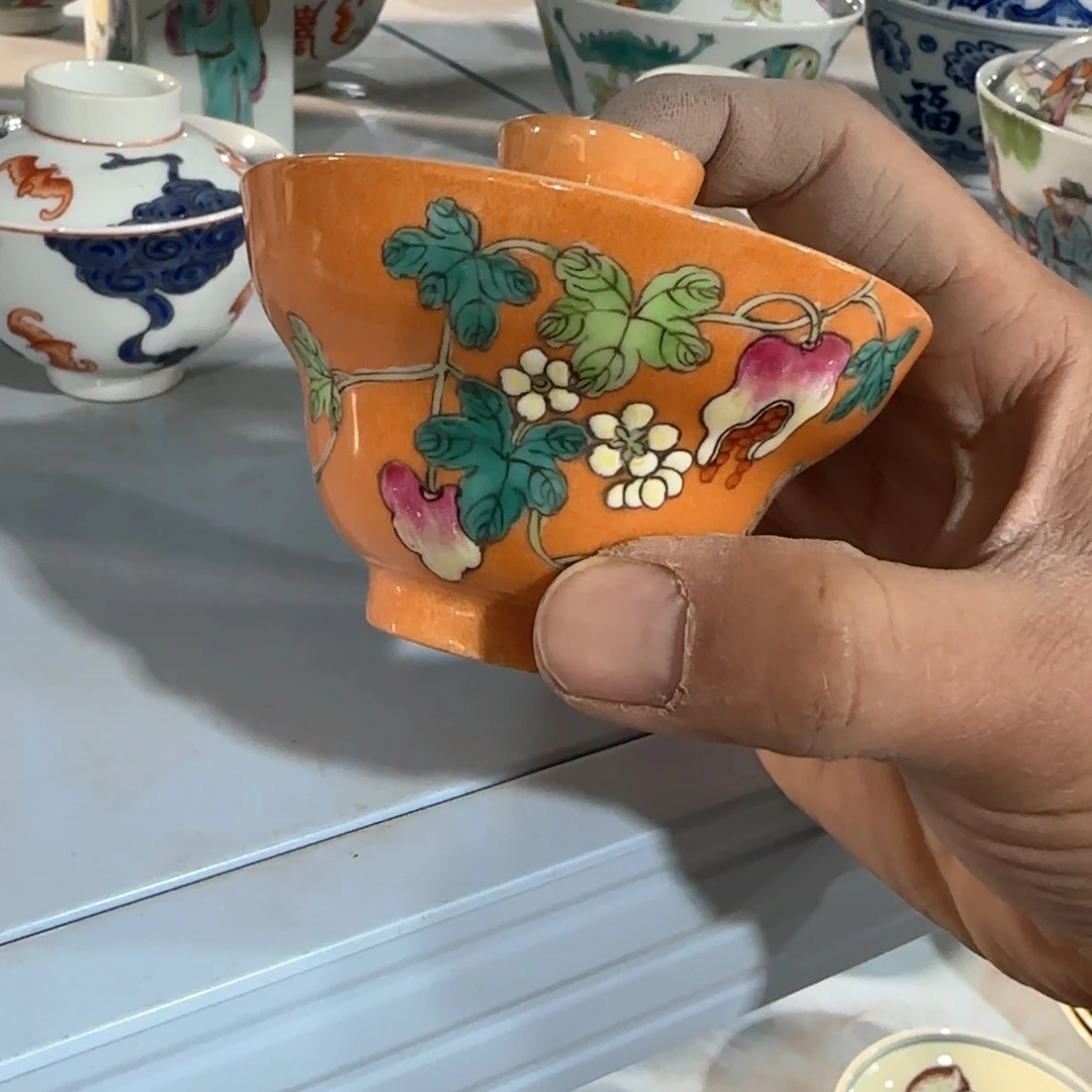 瓷片瓷器上还有两条长线上