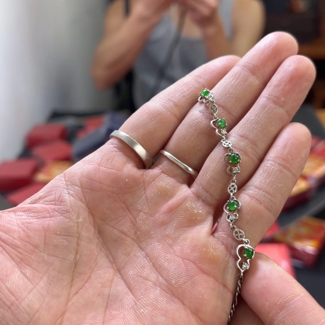 翡翠银S925镀金镶嵌颈饰