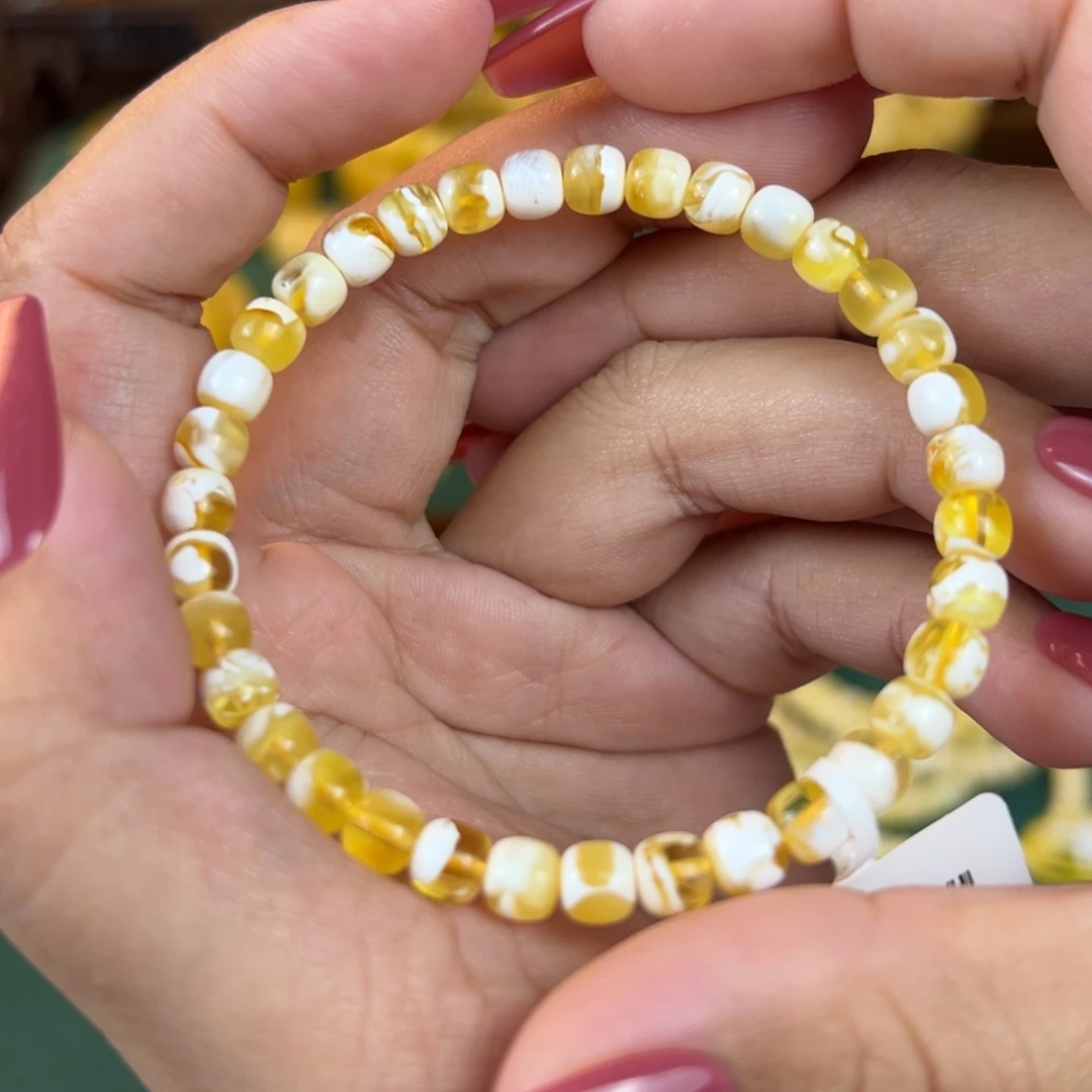 未镶嵌琥珀珠宝奇石