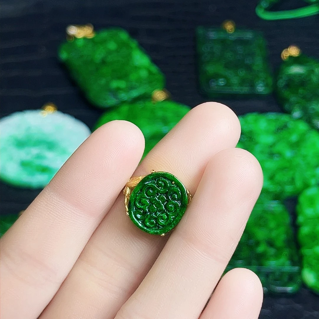 颈饰银S925镶嵌翡翠多样性