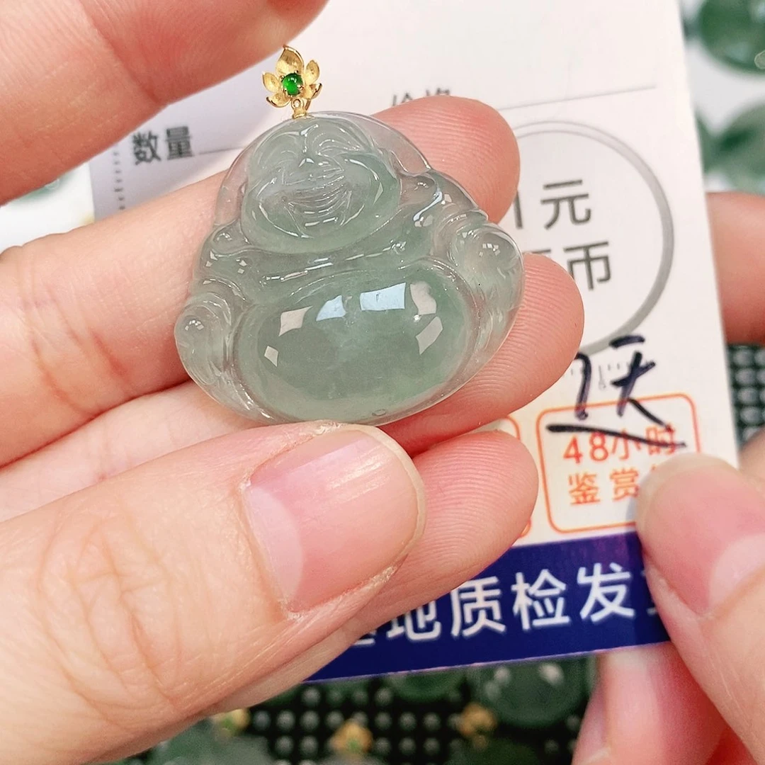 翡翠颈饰18K金镶嵌吊坠