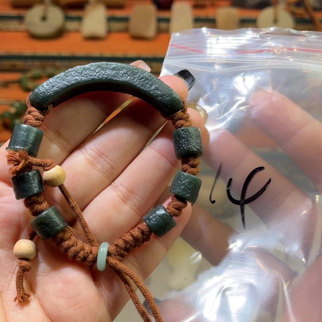 颈饰未镶嵌和田玉小*头