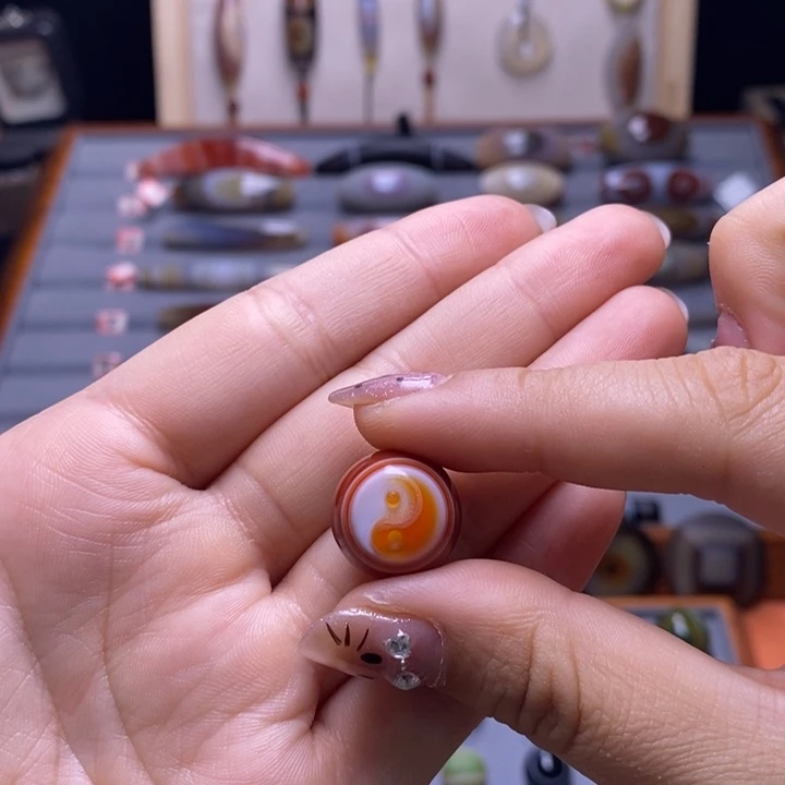 阿***3玛瑙/玉髓未镶嵌颈饰