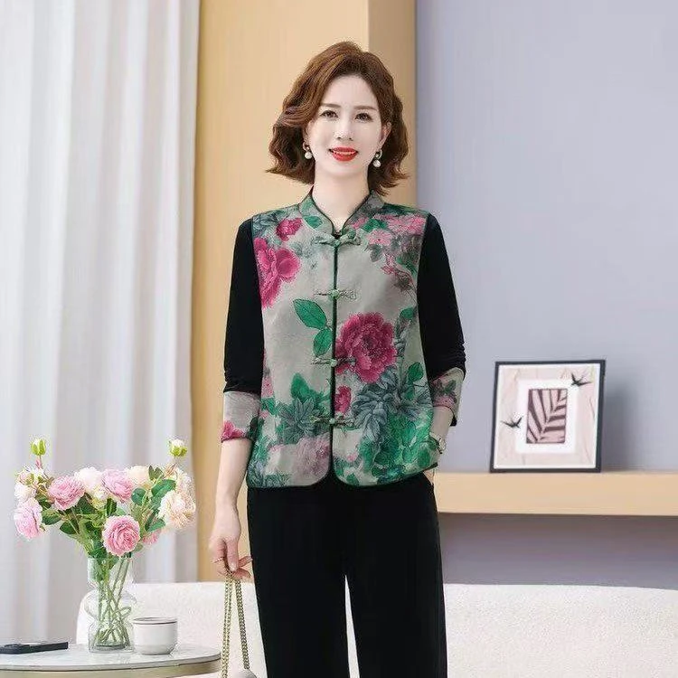 中老年女装金丝绒妈妈装三件套宽松印花盘扣时尚