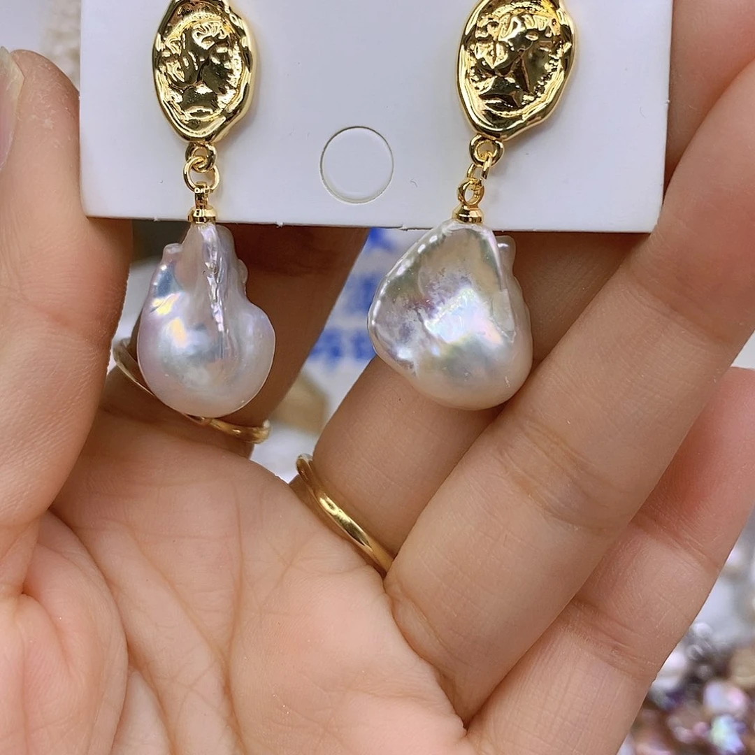 淡水珍珠手绳合金