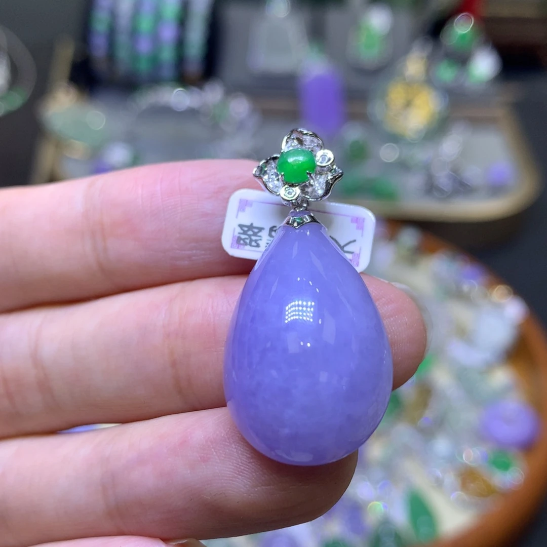 翡翠18K金镶嵌颈饰翡翠吊坠项链