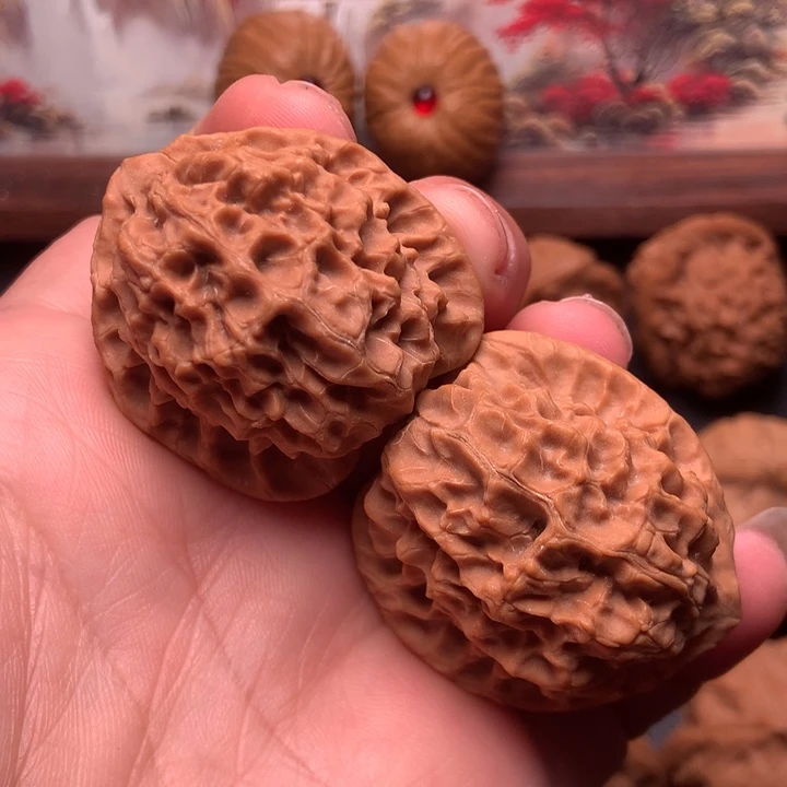 吊坠文玩核桃珊瑚纹