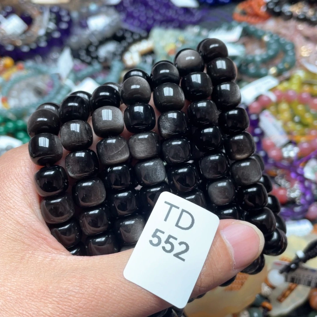 水晶多样性发一只未镶嵌