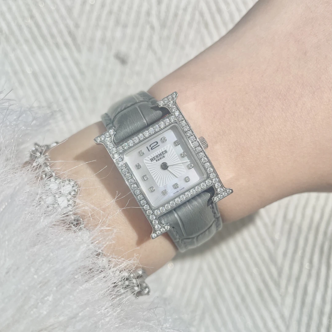 95新 Hermes/爱马仕 石英表/贝母盘/后钻/HM041