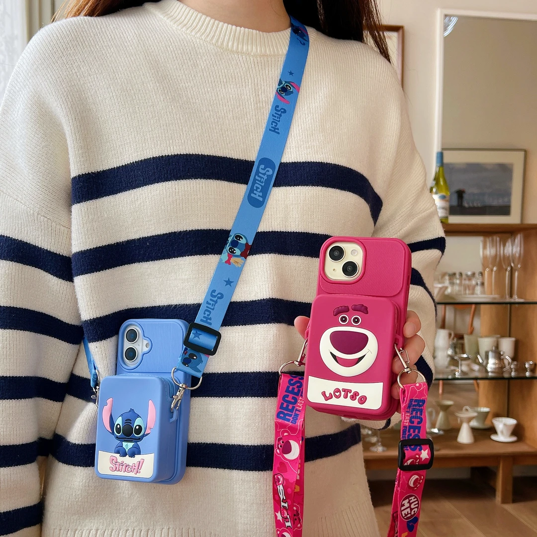 (苹果)草莓熊史迪仔背包可爱适用iPhone16女款斜挎立体硅胶手机壳