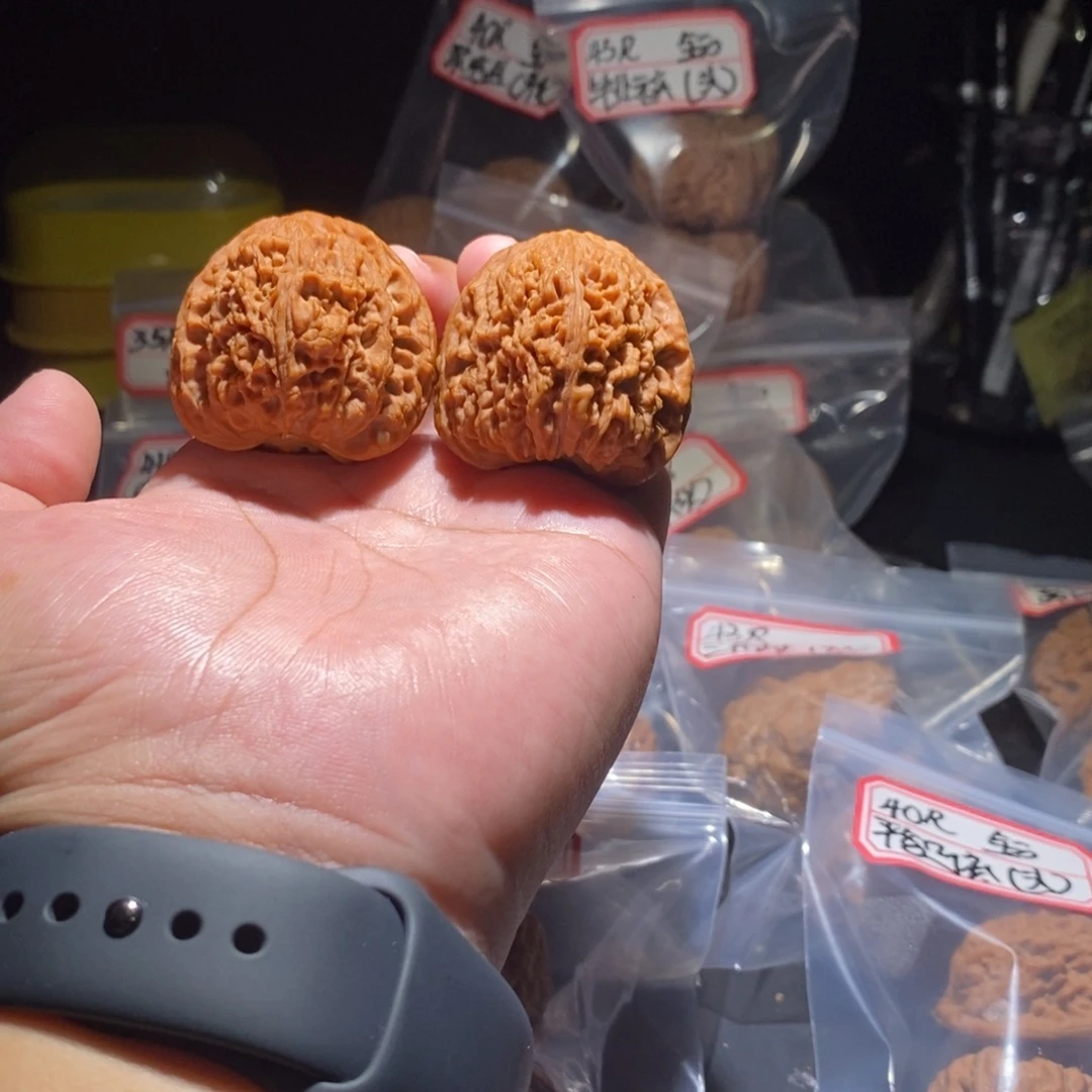 点***据吊坠文玩核桃42全品南疆