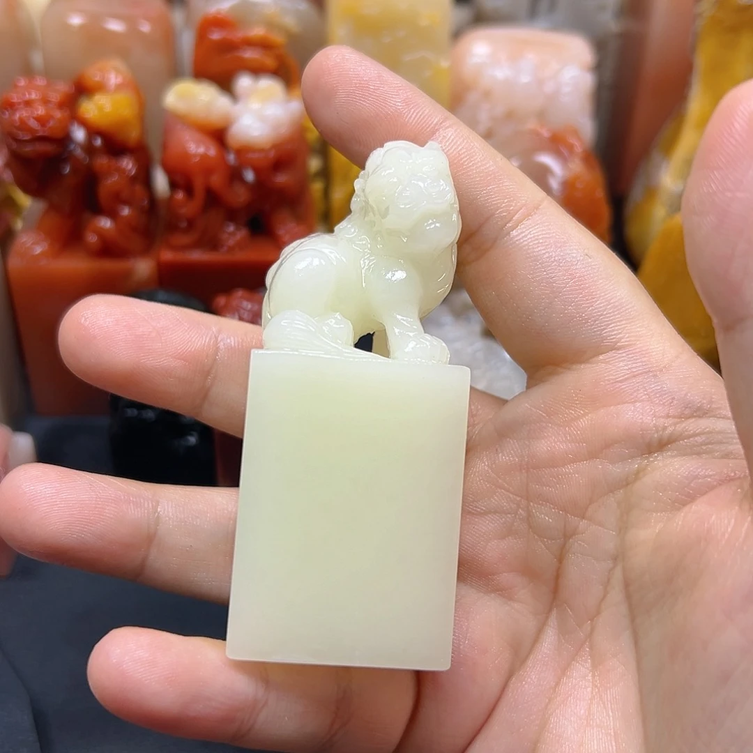 寿山石空**兰印章雕刻工艺