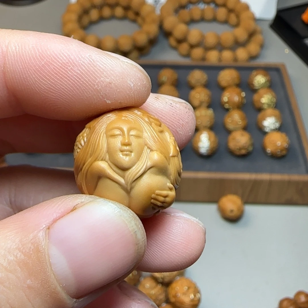 程***宇猴头核桃吊坠蛇女19