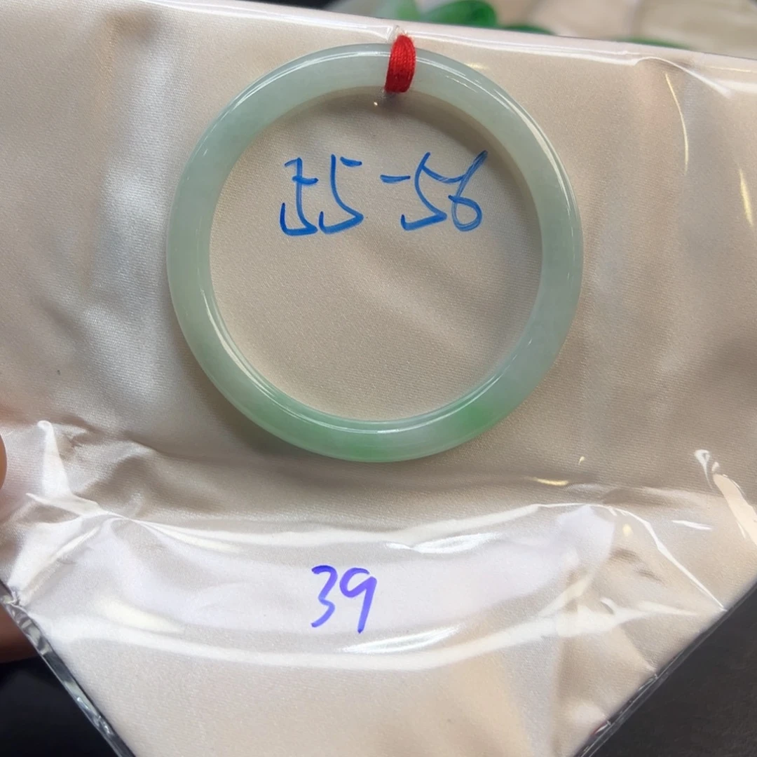 翡翠未镶嵌手镯翡翠