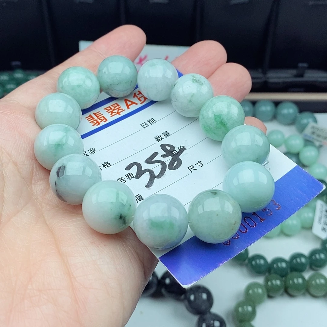 翡翠毛衣链未镶嵌