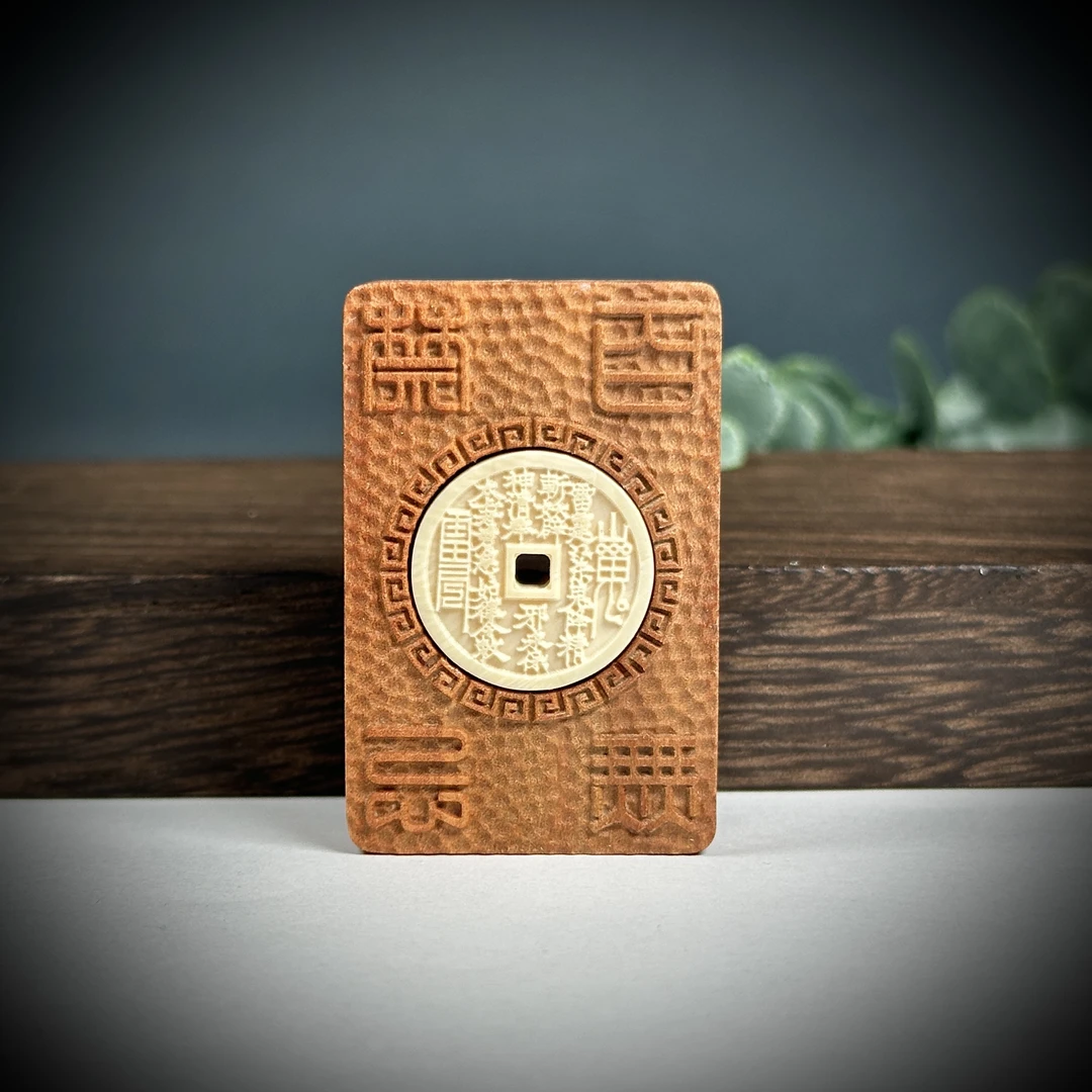 H17-06天然猛犸老山檀配山鬼钱28.5*44*8.5mm支持鉴定假一罚十