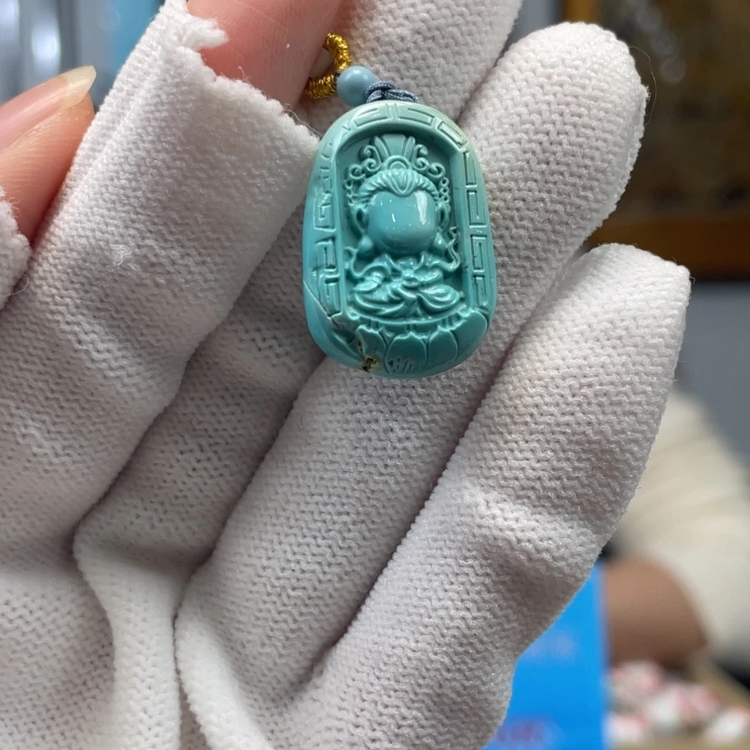 绿松石未镶嵌挂件