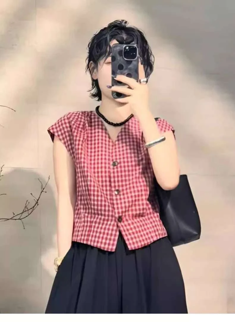 复古格子v领无袖衬衫2025新款女夏季宽松拼色衬衣气质小飞袖上衣