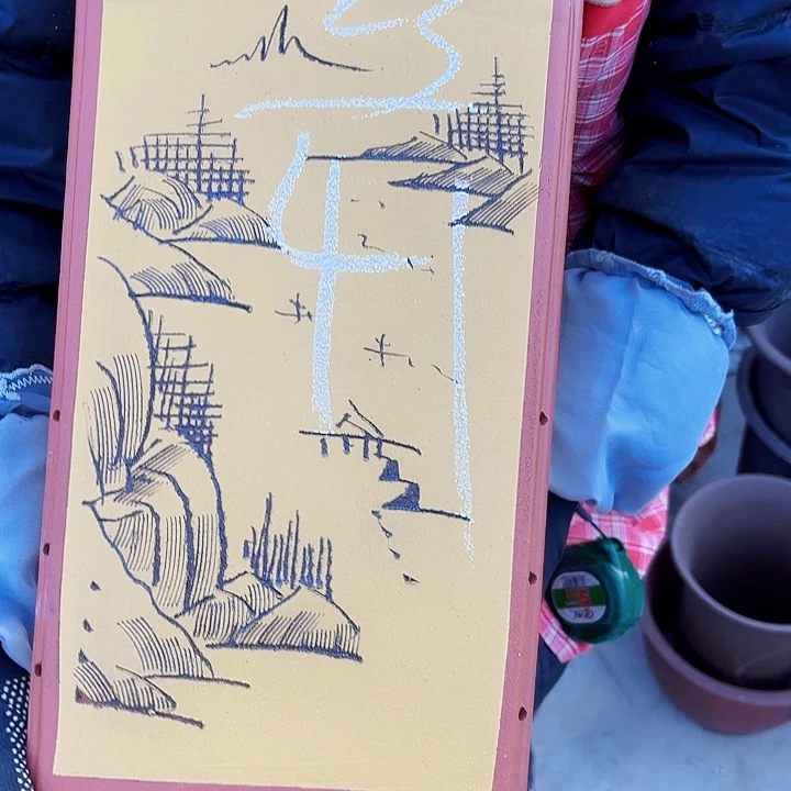 茶壶紫砂紫砂的颜色