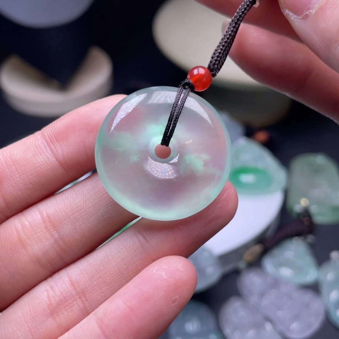 珐琅非金属J****s吊坠