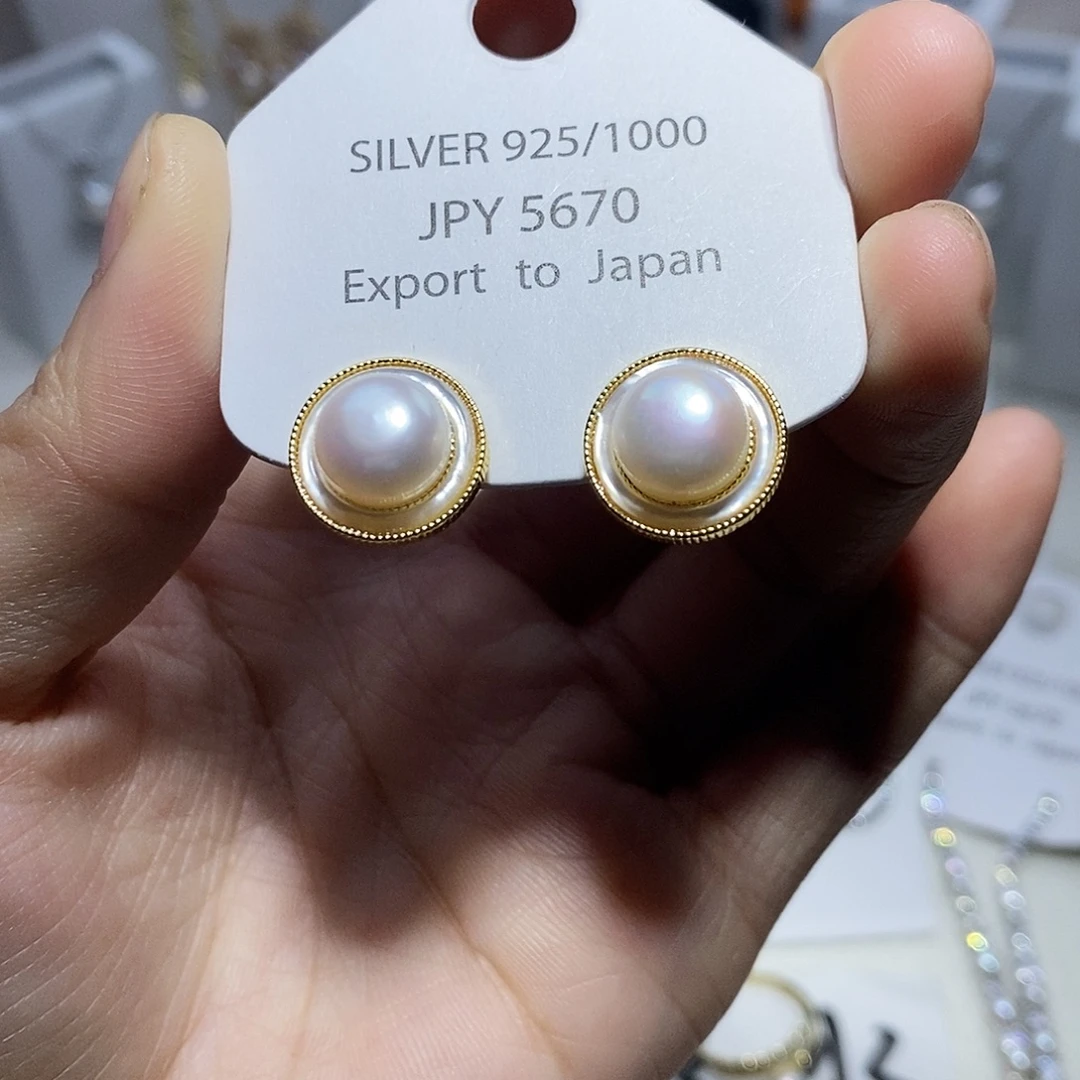 未镶嵌淡水珍珠耳饰