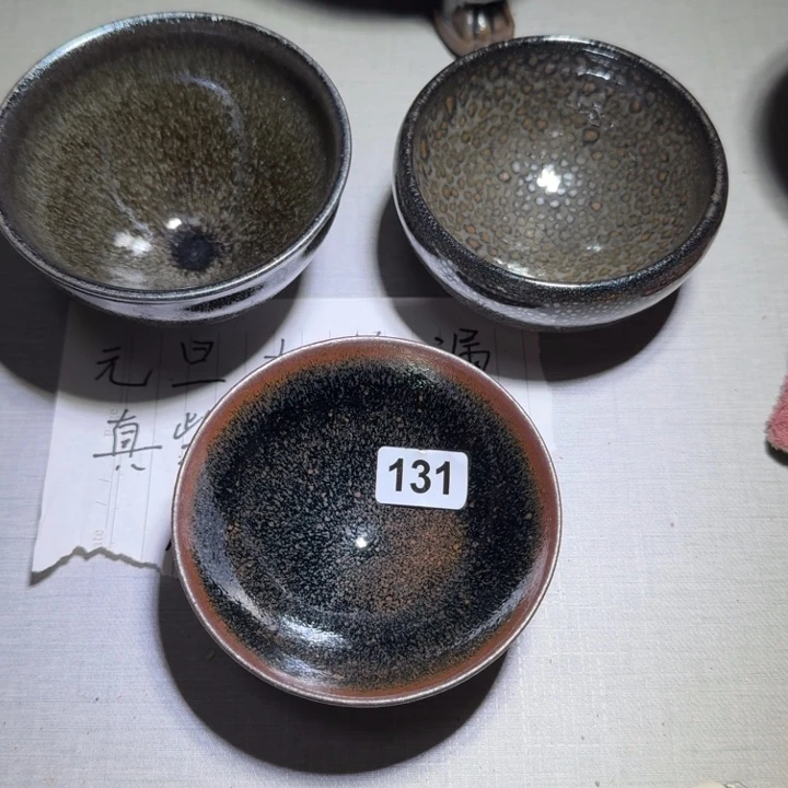 茶盏提出解决农村留守学生