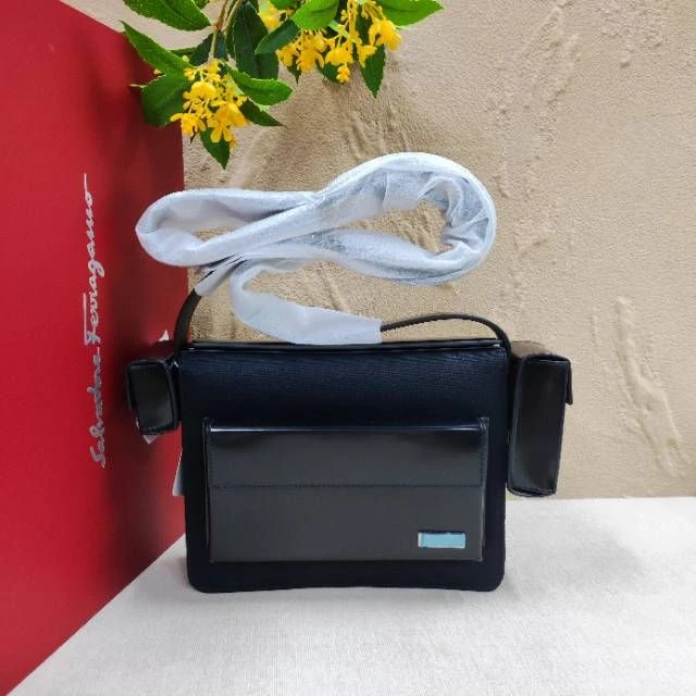 95新/菲拉格慕/C14039837748/[251116zbb]