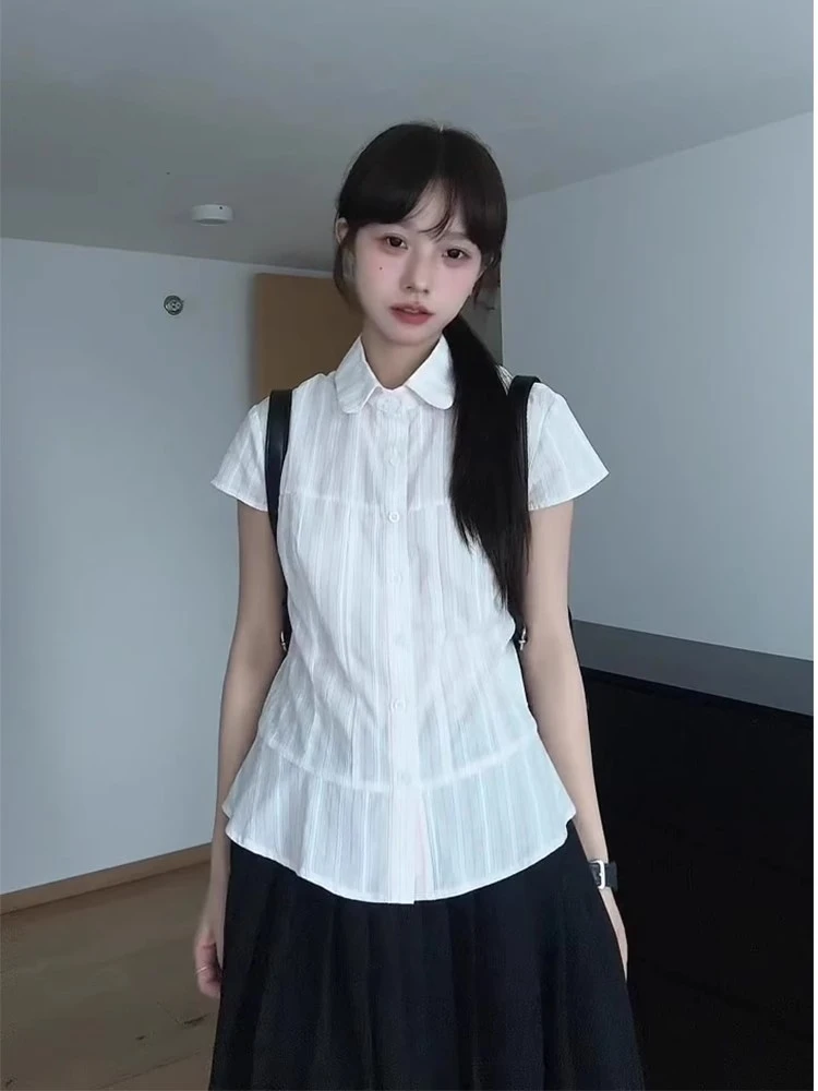 韩系甜美条纹收腰短袖衬衫女夏季2025新款设计感小众修身衬衣上衣