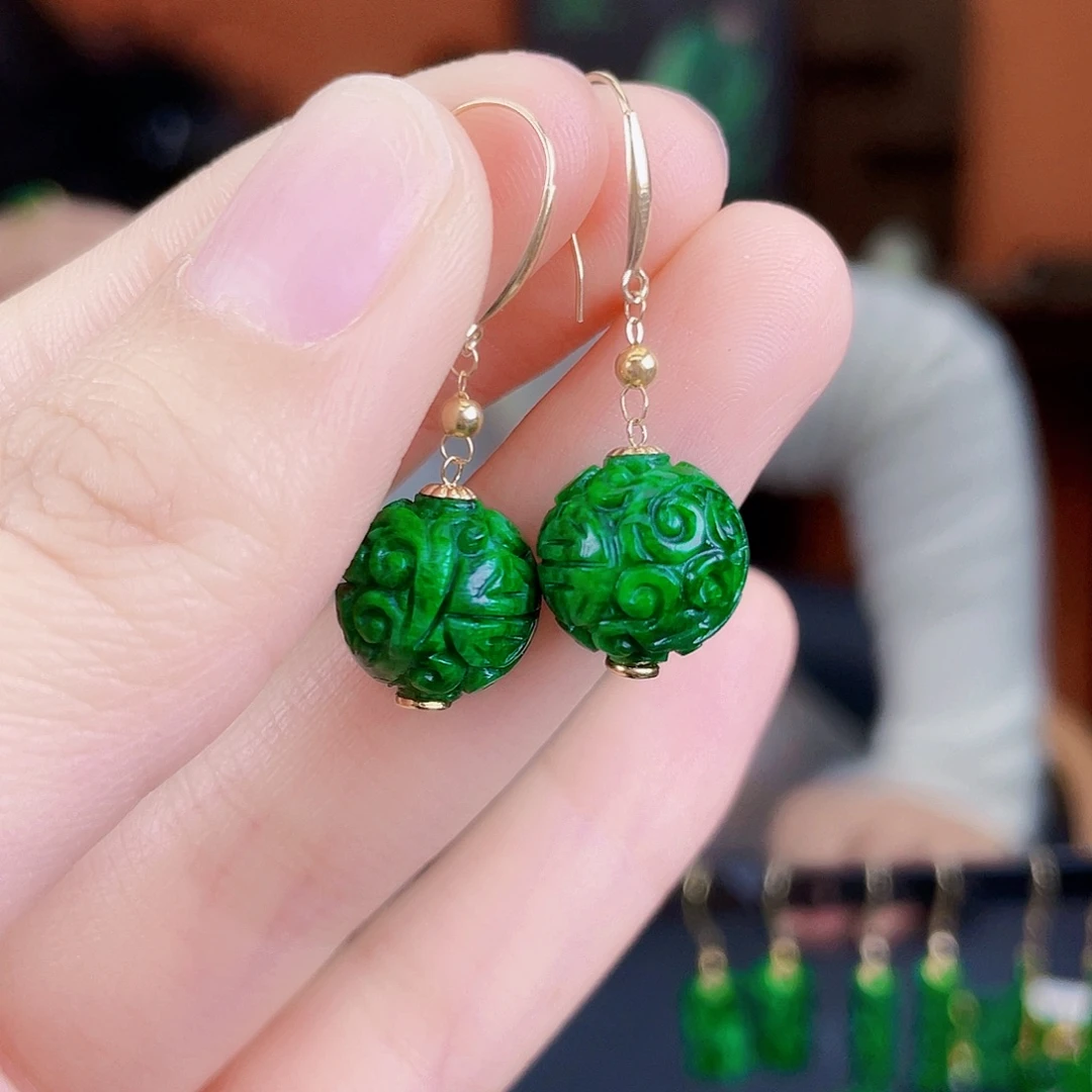 翡翠18K金镶嵌耳饰