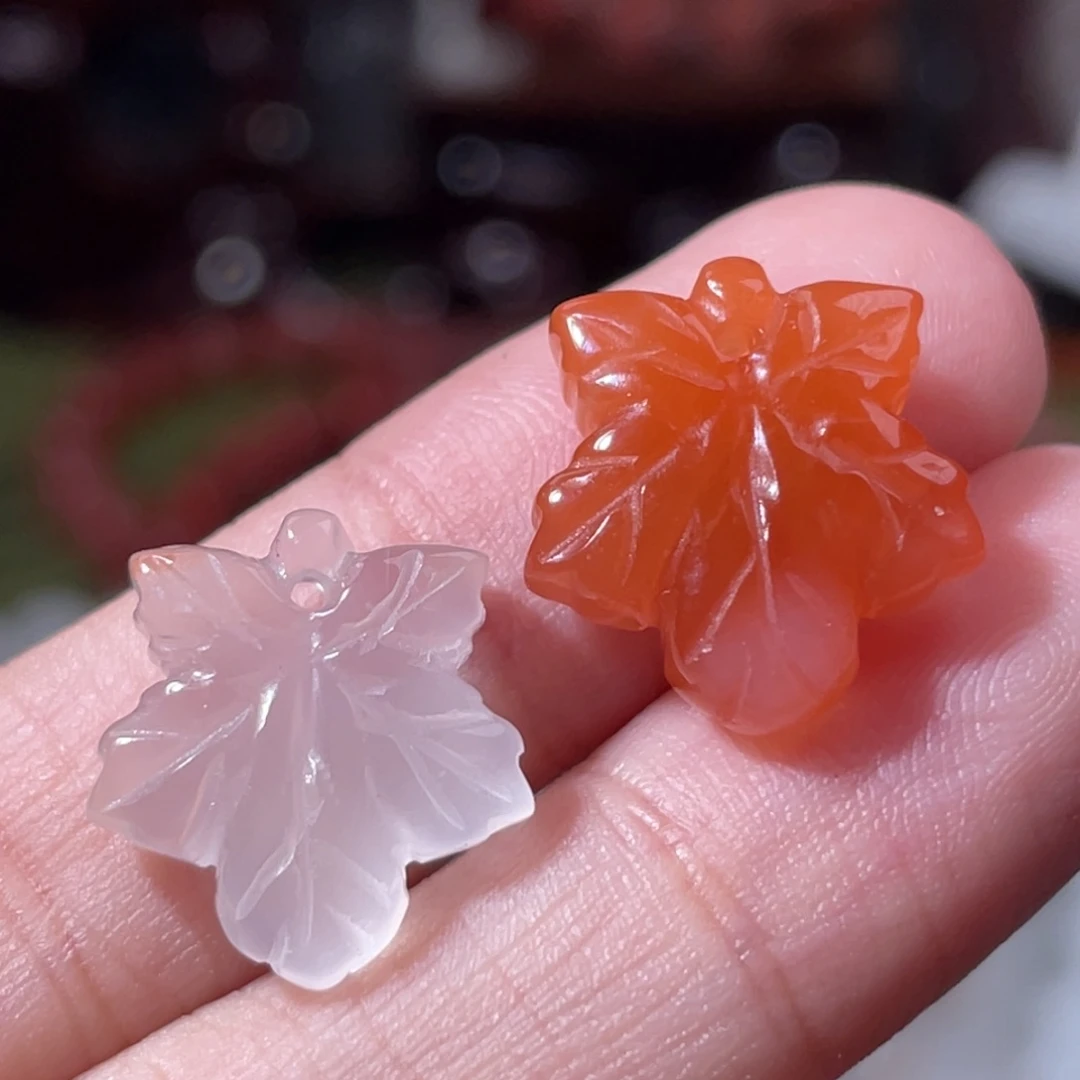 南红玛瑙未镶嵌挂件9490