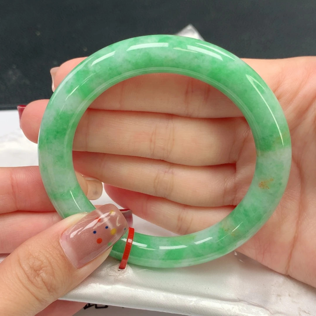 未镶嵌手镯翡翠071