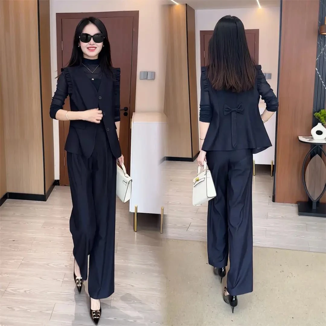 时尚气质套装女春秋新款洋气显瘦马甲外套长袖打底衫直筒裤三件套
