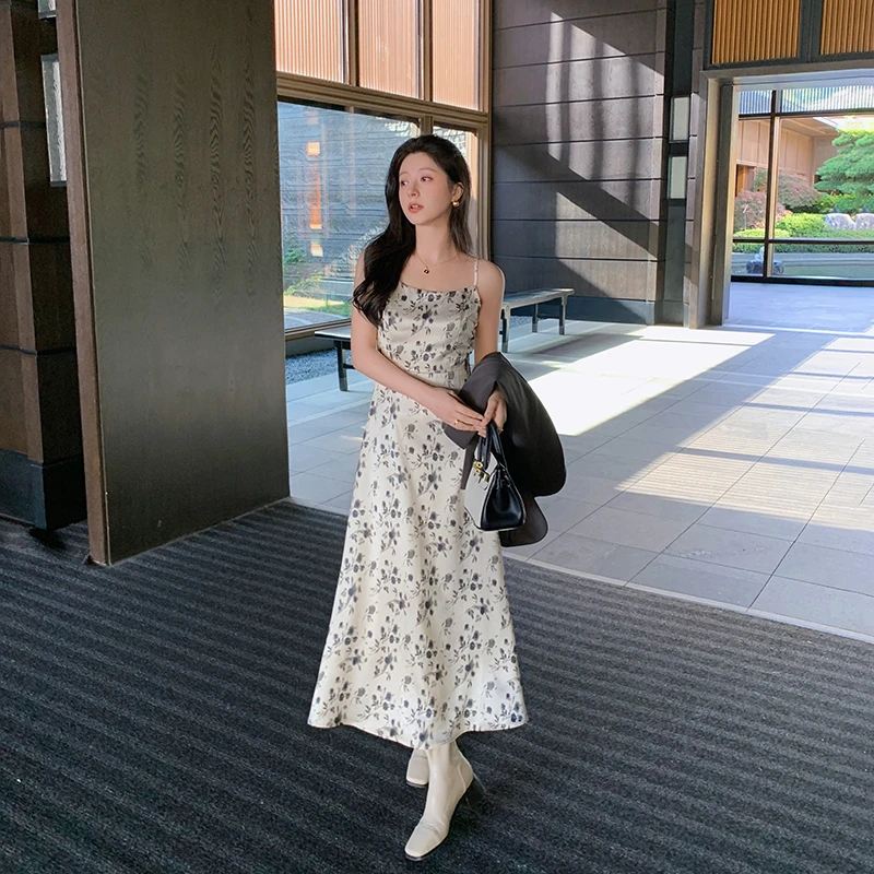 林关关碎花吊带裙印花连衣裙女夏修身气质打底裙A96431