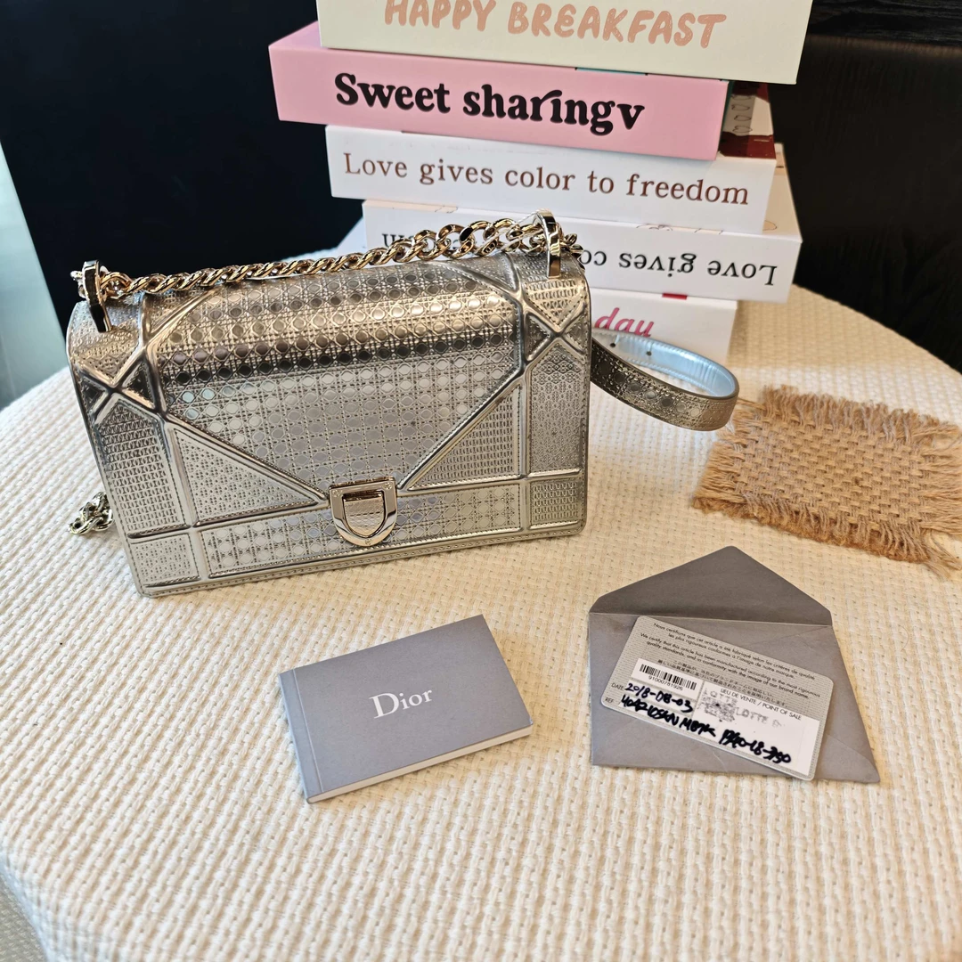 99新 DIOR/迪奥 链条包银色小号单肩斜挎包