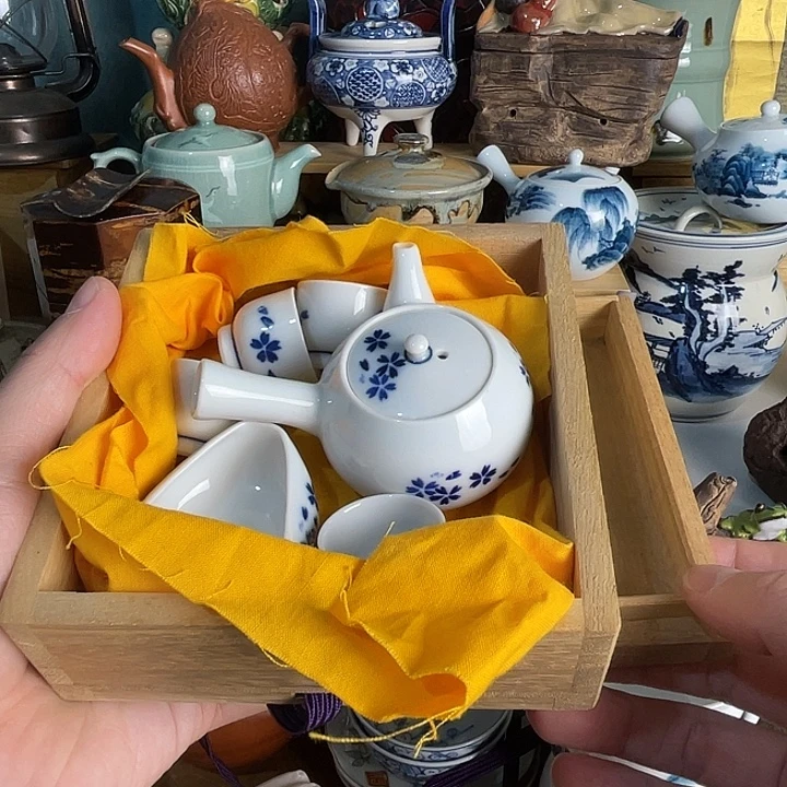 大***呀瓷片一套盖子有瑕疵四个杯子