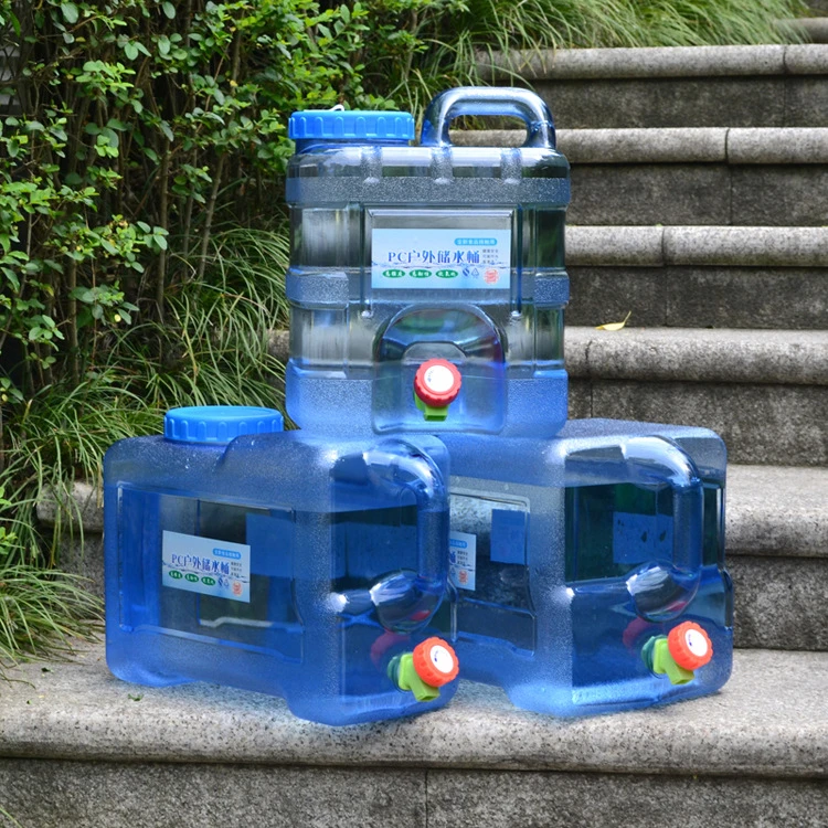 户外手提式带盖带龙头家用车载储水桶用于野餐蓄水