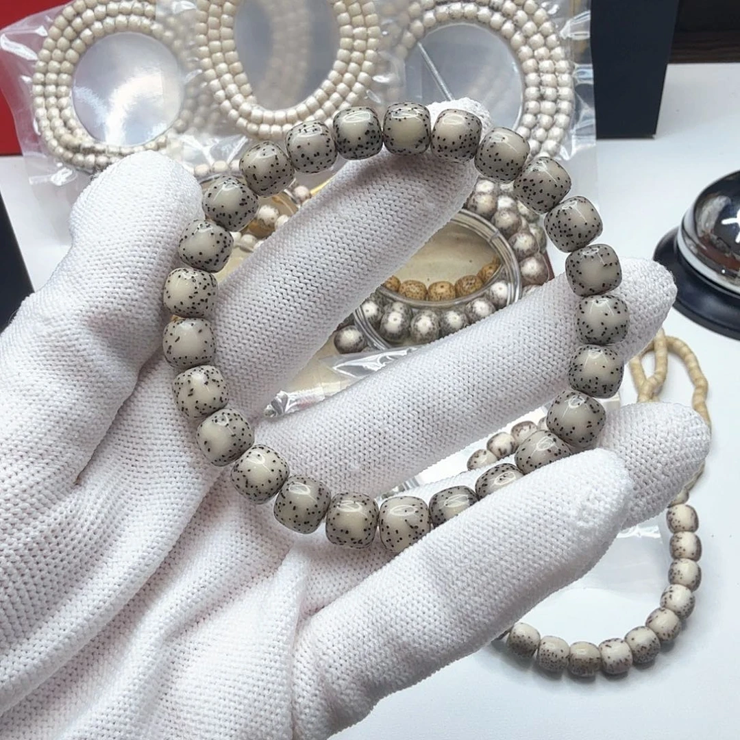 星月菩提吊坠3灰冰侧留白9左右