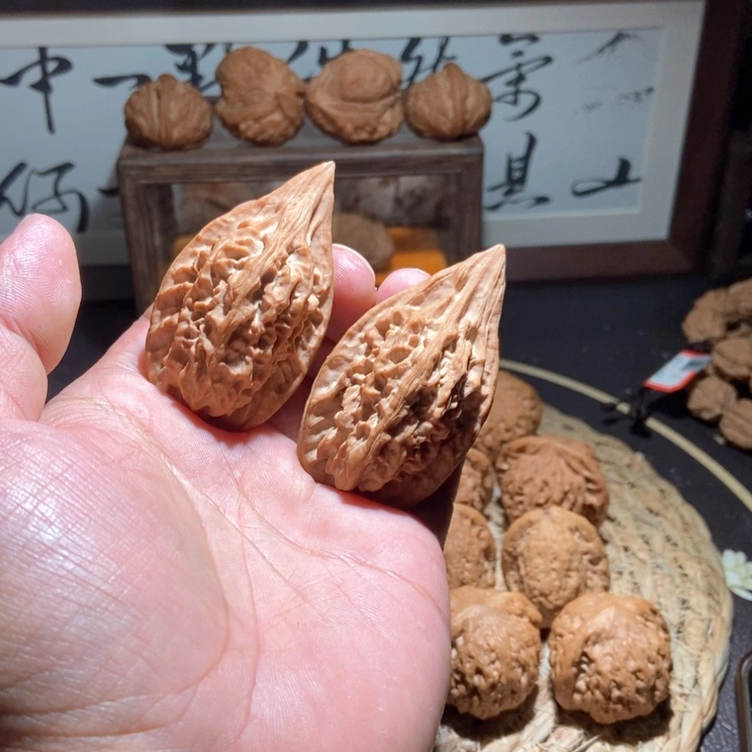 正***者文玩核桃吊坠红缨枪