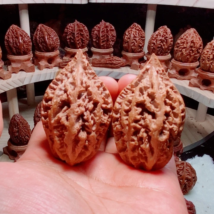 把件文玩核桃梅花瓶