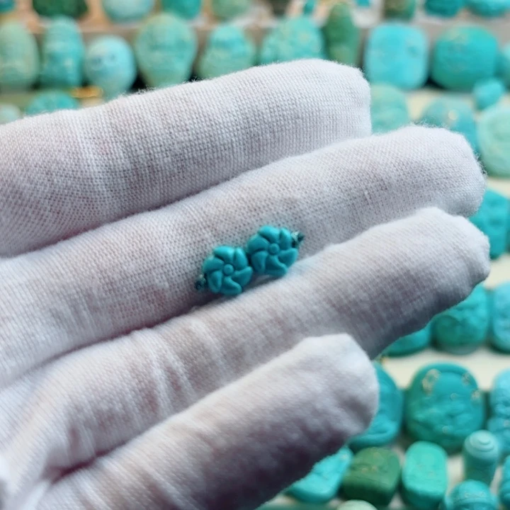 未镶嵌绿松石珠宝奇石