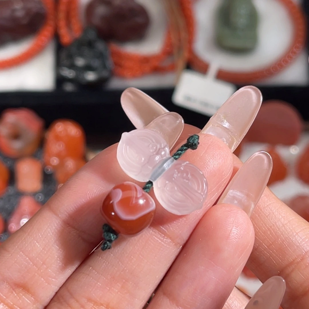 南红玛瑙未镶嵌金刚杵背云+老形珠 不换退