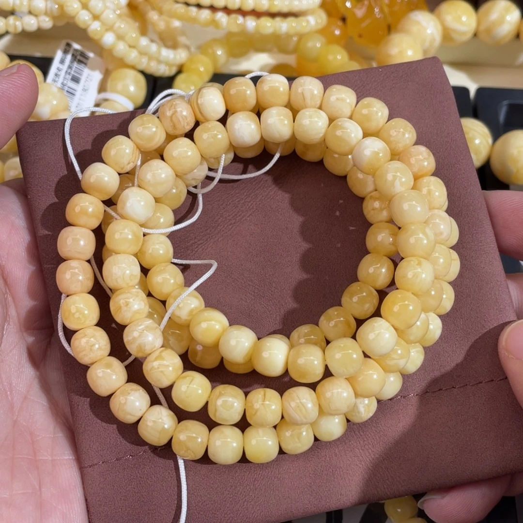 蜜蜡未镶嵌裸石032