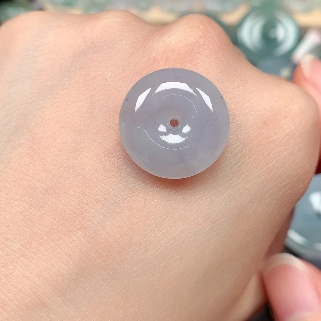 翡翠未镶嵌颈饰平安扣A